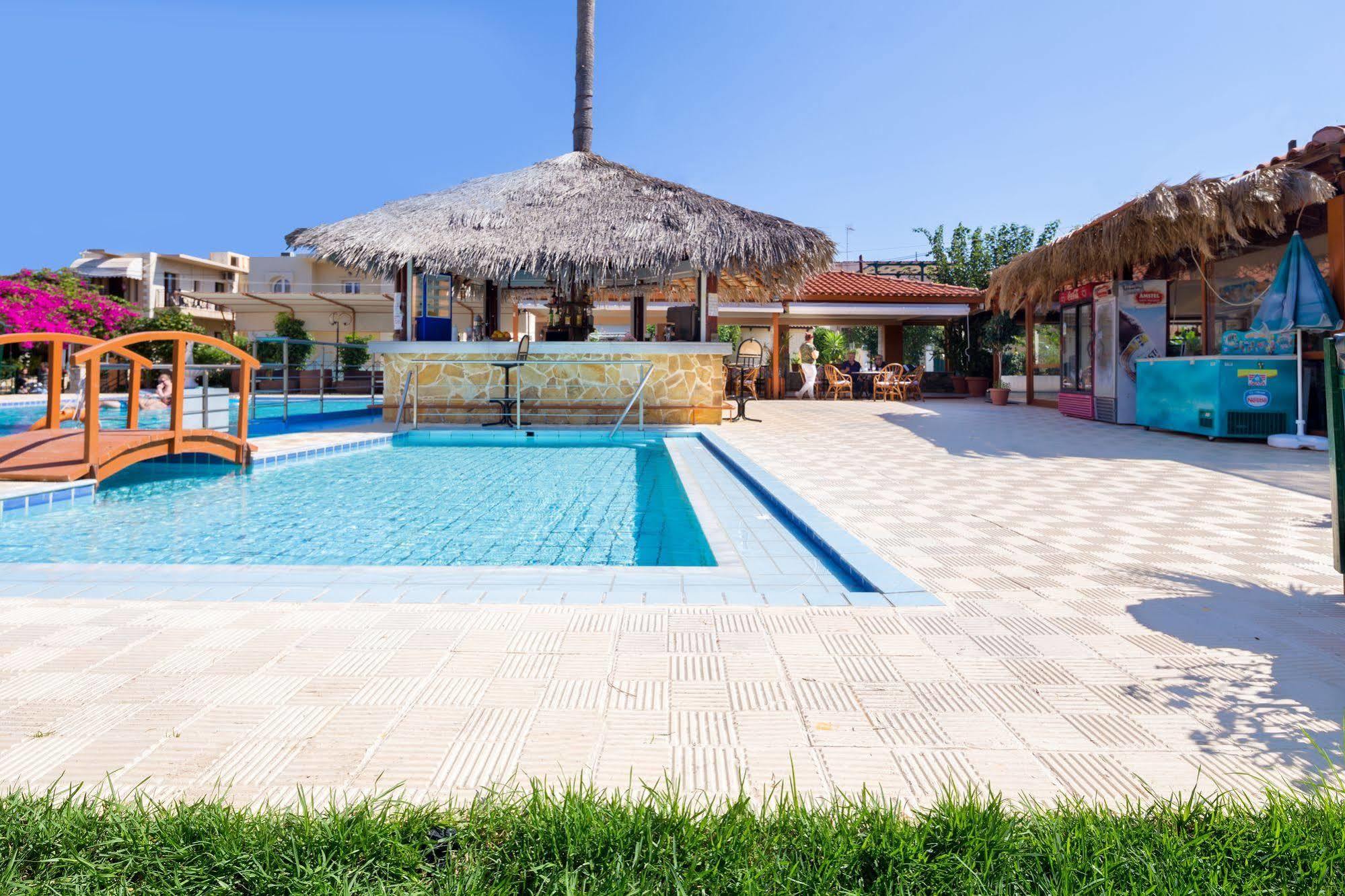 Raisakis Apartments Agia Marina Buitenkant foto