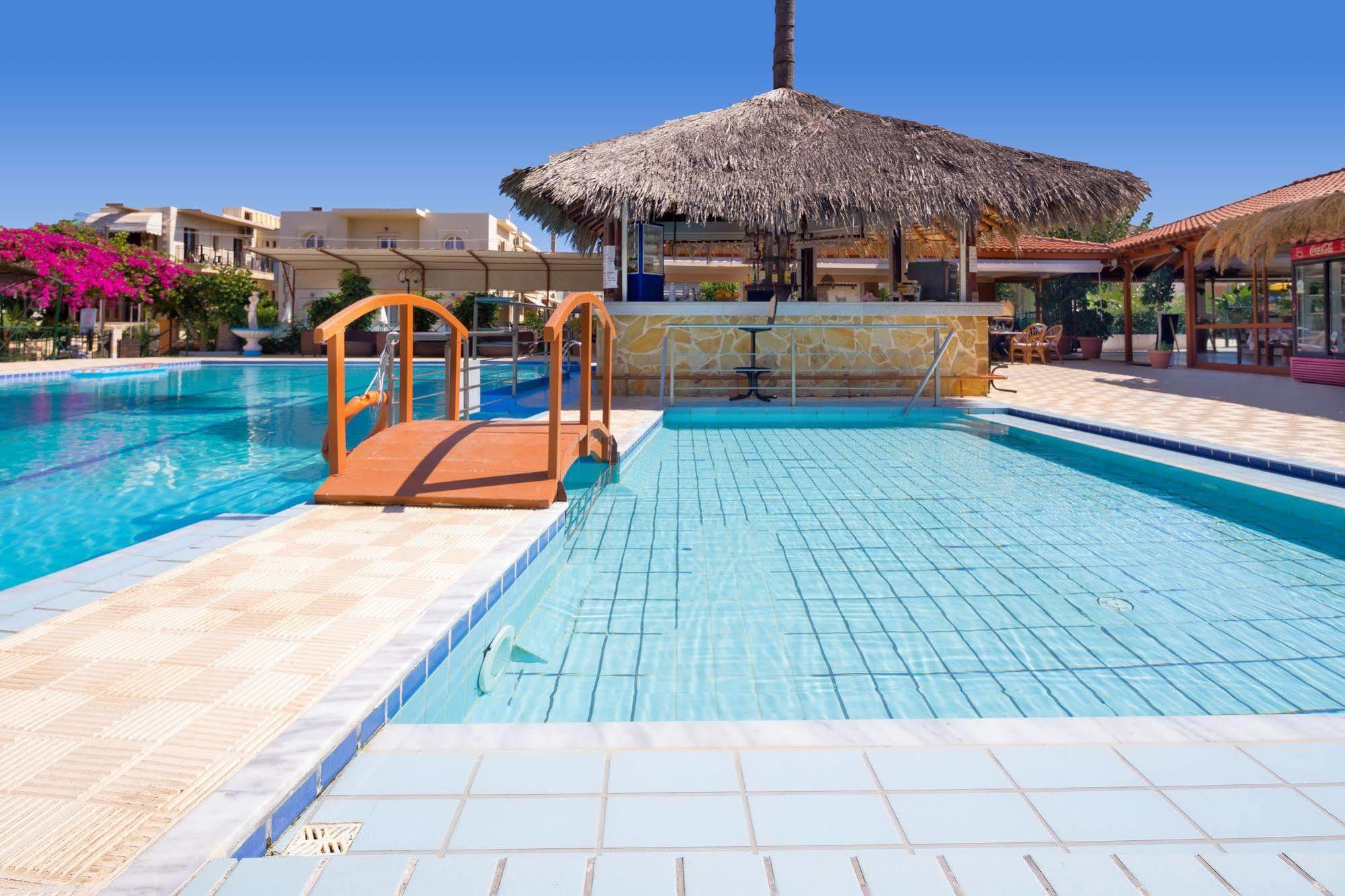 Raisakis Apartments Agia Marina Buitenkant foto
